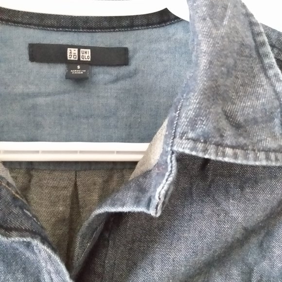 Uniqlo Button Down Shirt - Picture 3 of 4